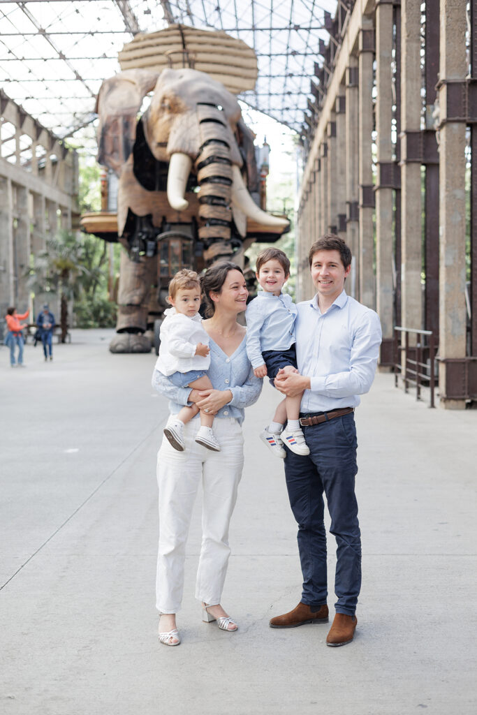 Portrait d'une famille nantaise sous les nefs à Nantes